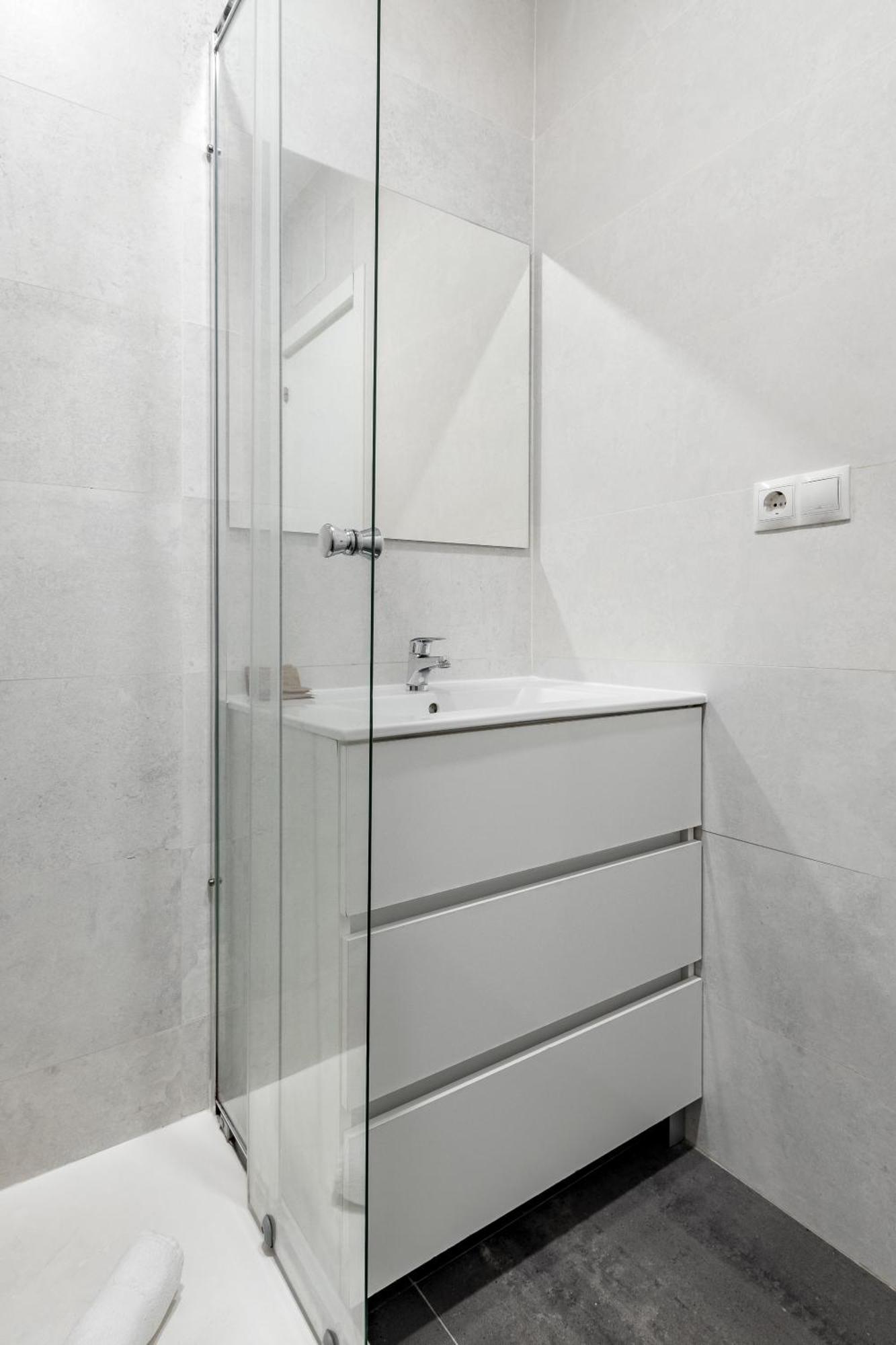 Apartamento Charming Gran Via Madrid Exterior foto